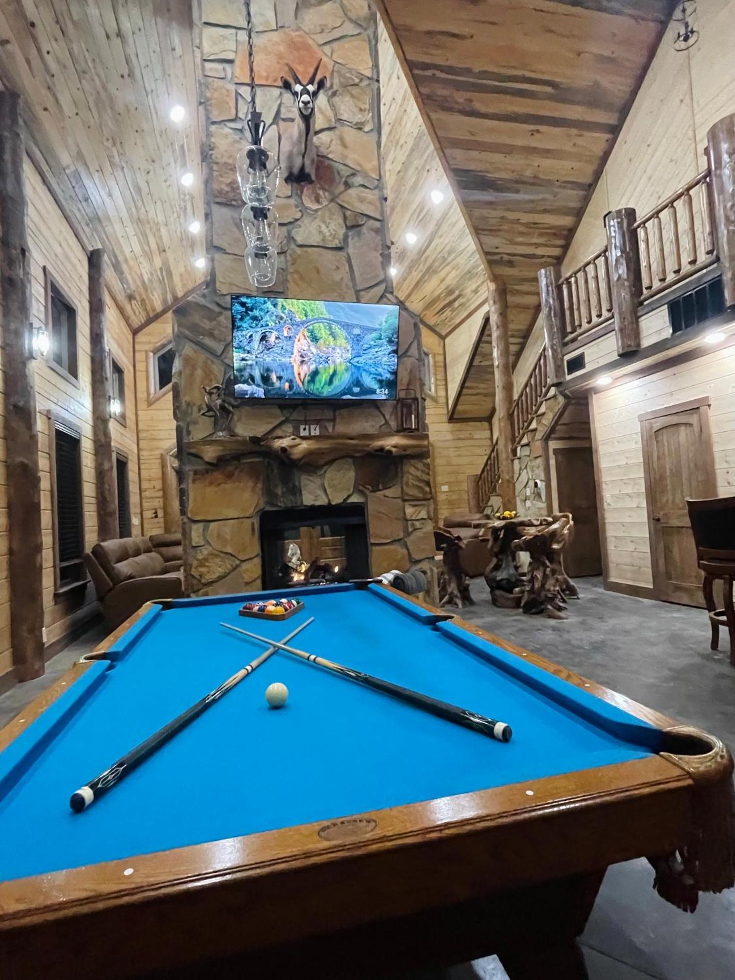 Wolf Creek Luxury Cabin Broken Bow Eksteriør billede
